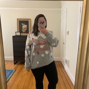 ADIDAS PHARRELL DAISY SWEATSHIRT XL